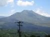 Вид на вулкан Батур. Все что черное, это лава с последнего извержения